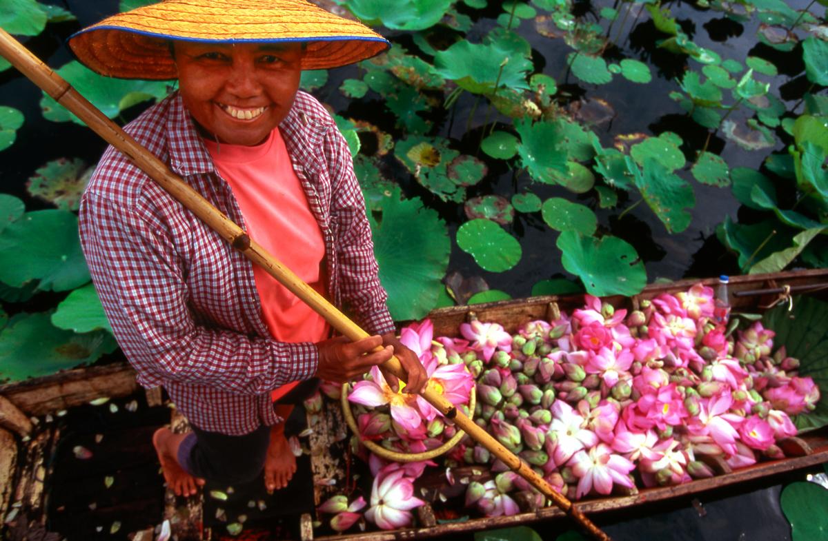 Gallery - The SHE - 4